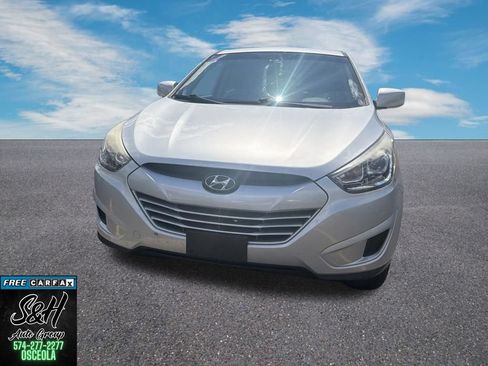 Used 2015 Hyundai Tucson GLS w/ Option Group 02 AWD/4WD image 3