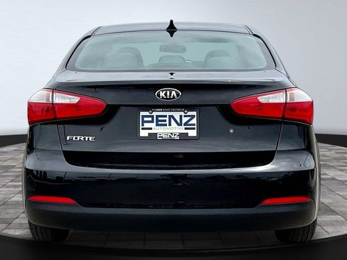 Used 2015 Kia Forte LX FWD image 5
