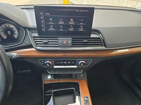 Used 2023 Audi Q5 2.0T Premium Plus AWD/4WD image 37