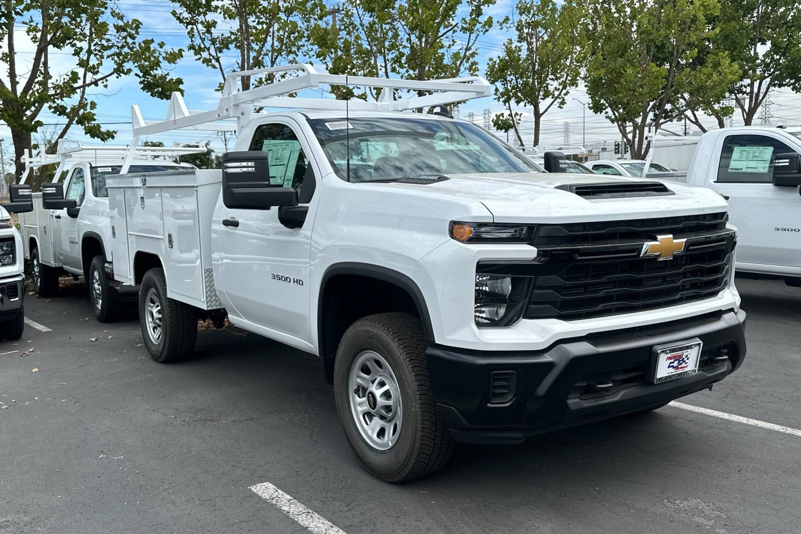 New 2026 Chevrolet Silverado 3500 W/T w/ WT Fleet Convenience Package AWD/4WD image 1