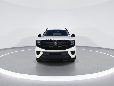 Used 2025 Ford Expedition Max Active image 3