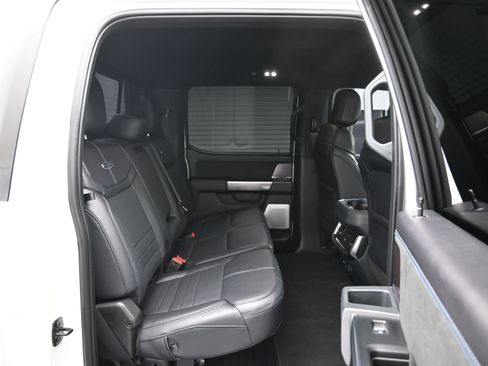 Used 2026 Ford F250 Platinum image 12