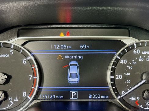 Used 2020 Nissan Altima 2.5 S FWD image 15
