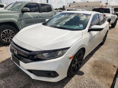 Used 2020 Honda Civic Sport image 3