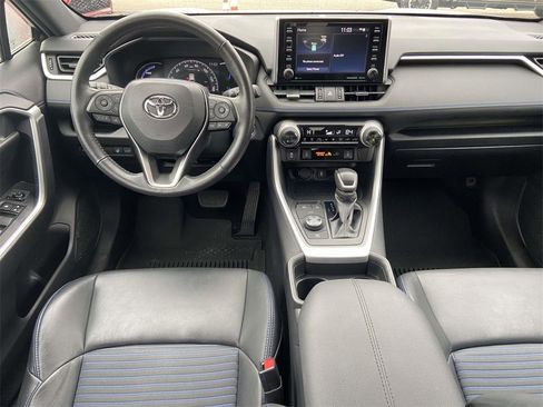 Used 2021 Toyota RAV4 XSE image 11