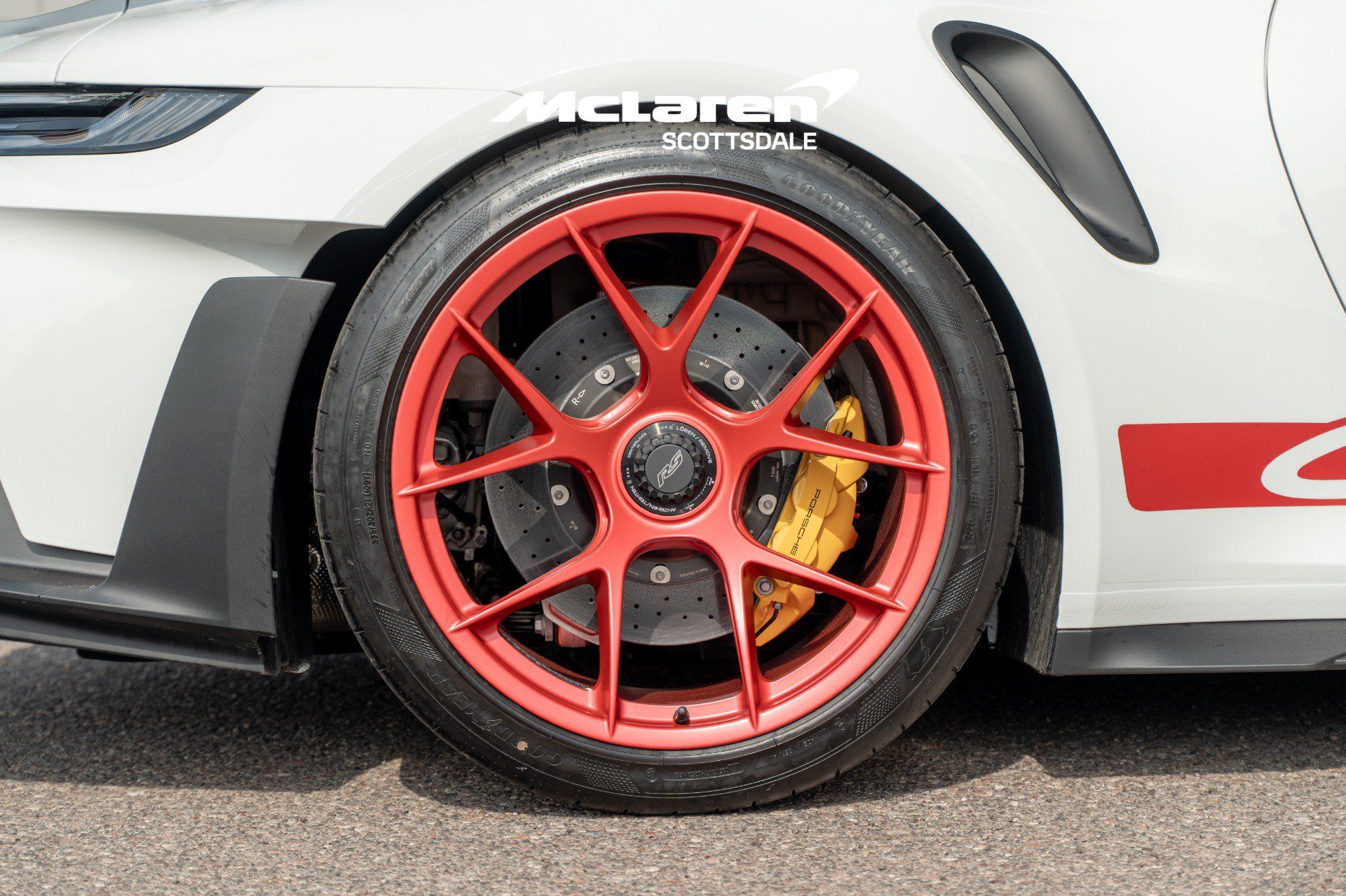 Used 2025 Porsche 911 GT3 RS RWD image 34