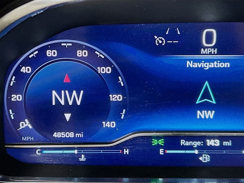 Used 2022 Chevrolet Tahoe Z71 w/ Off-Road Capability Package image 13