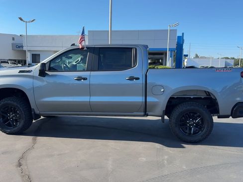 New 2026 Chevrolet Silverado 1500 Custom Trail Boss w/ LPO, Dark Essentials Package AWD/4WD image 8