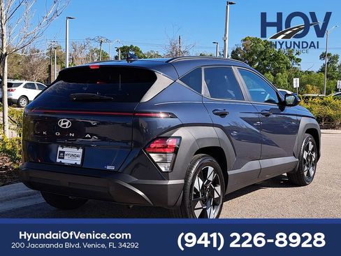 Certified 2024 Hyundai Kona SEL w/ Convenience Package image 7