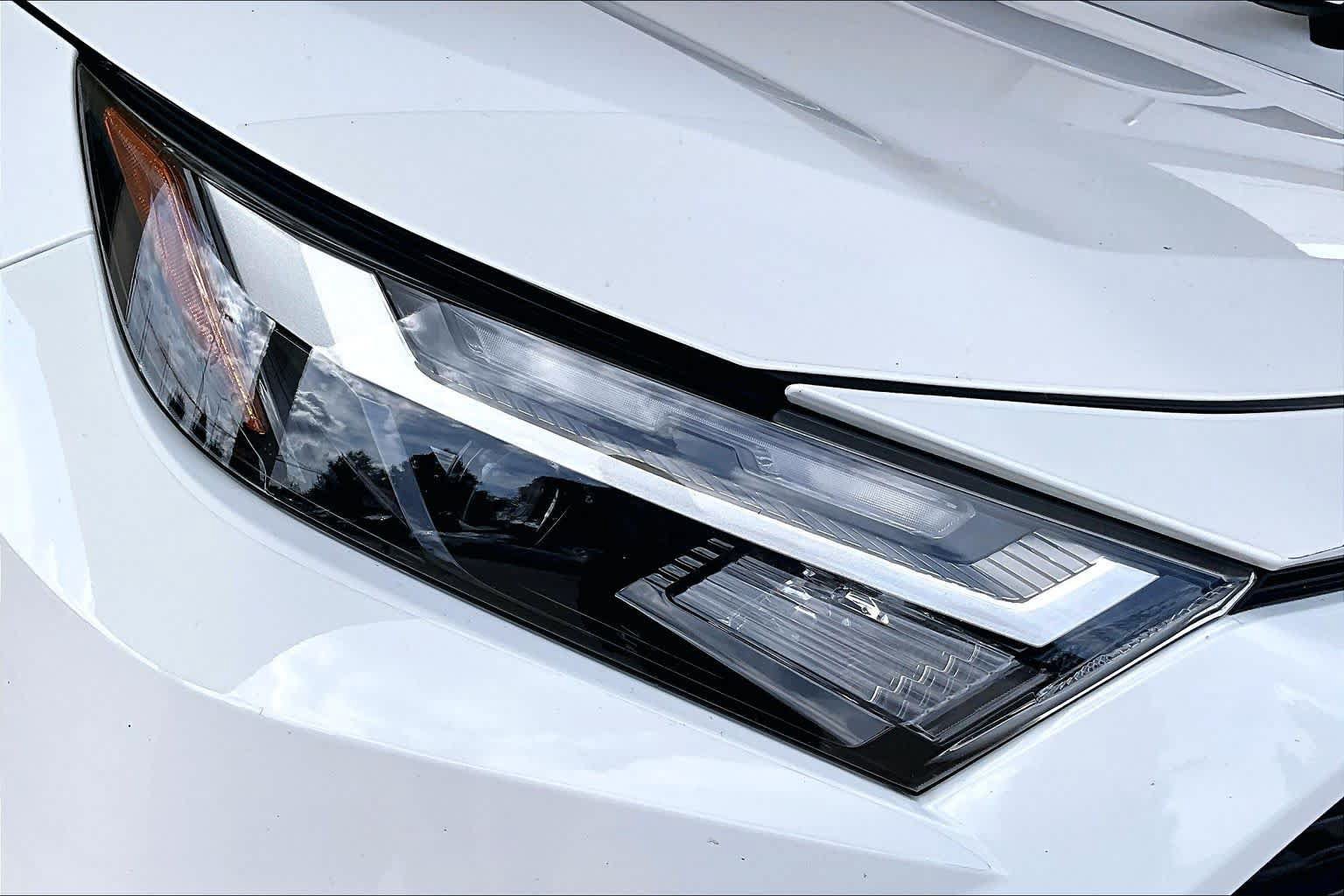 Used 2024 Toyota RAV4 XLE w/ Convenience Package FWD image 26