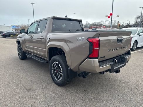 New 2026 Toyota Tacoma TRD Sport AWD/4WD image 5