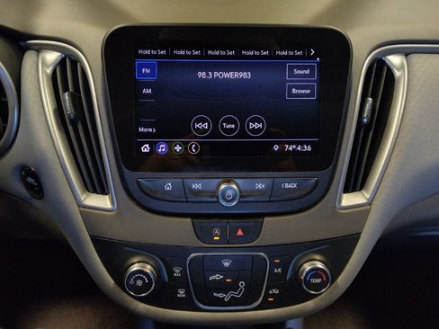 Used 2020 Chevrolet Malibu LS w/ LPO, Convenience Package 1 FWD image 25