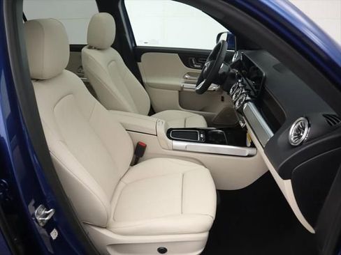 New 2026 Mercedes-Benz GLB 250 image 22