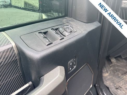 Used 2018 Ford F150 Raptor w/ Equipment Group 802A Luxury image 18