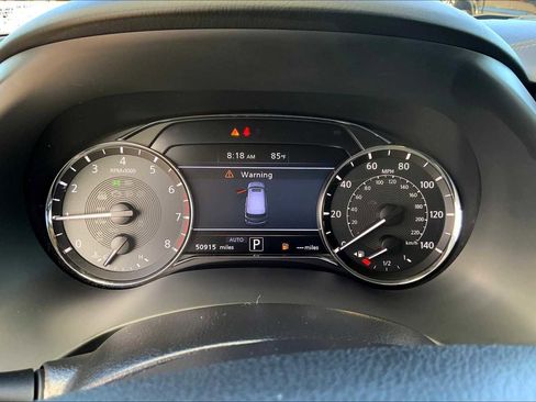 Used 2022 INFINITI QX80 Luxe image 25