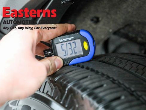 Used 2022 Toyota RAV4 LE image 23