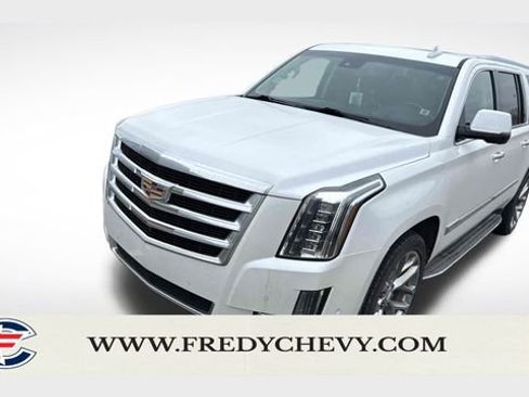 Used 2017 Cadillac Escalade ESV Luxury AWD/4WD image 1