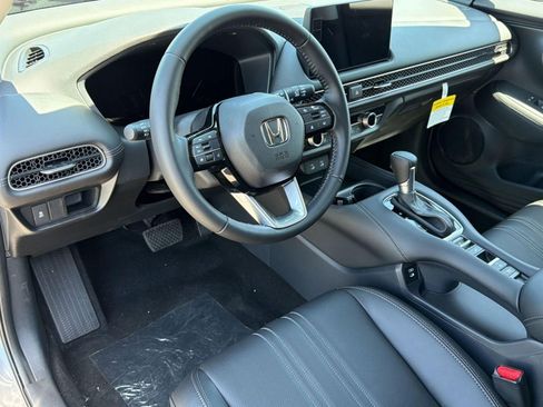New 2026 Honda HR-V EX-L image 4
