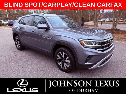 Used 2022 Volkswagen Atlas Cross Sport SE image 1