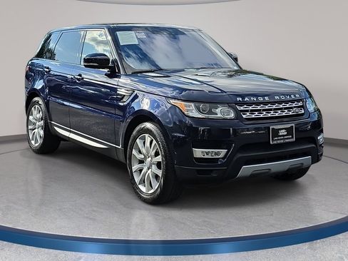 Used 2017 Land Rover Range Rover Sport HSE AWD/4WD image 4