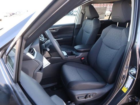 New 2025 Toyota RAV4 XLE image 10