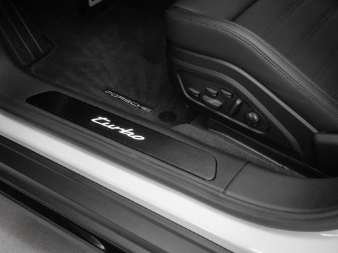 Certified 2025 Porsche Panamera Turbo image 36