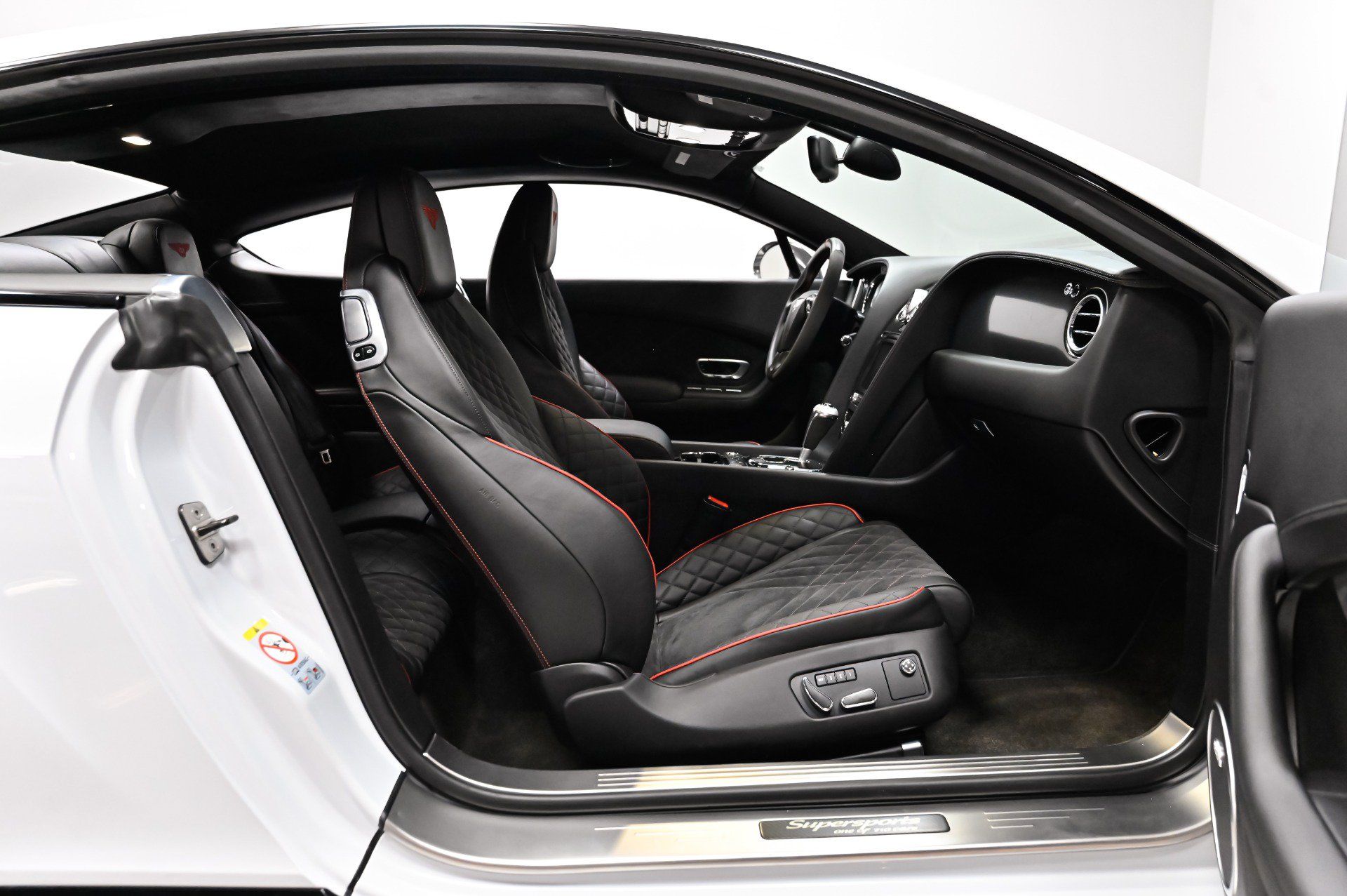 Used 2017 Bentley Continental GT Supersports AWD/4WD image 59