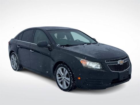 Used 2011 Chevrolet Cruze LTZ image 3