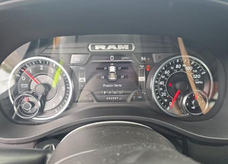 Used 2022 RAM 1500 Laramie RWD image 14