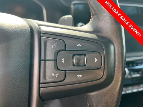 Used 2023 GMC Sierra 1500 AT4 image 17