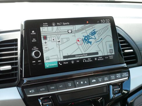 Certified 2026 Honda Odyssey Touring image 22