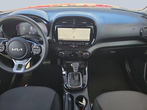 Used 2023 Kia Soul S FWD image 14