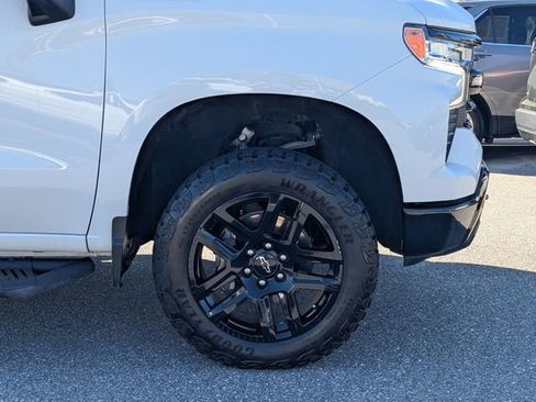 Used 2024 Chevrolet Silverado 1500 LT Trail Boss w/ LT Trail Boss Premium Package image 12