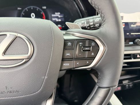 Certified 2026 Lexus RX 350 Premium w/ Accessory Package (2T) AWD/4WD image 19