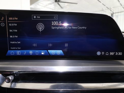 Certified 2024 Cadillac Lyriq Luxury AWD/4WD image 12