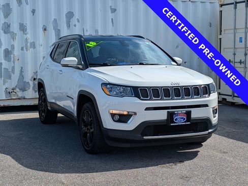 Used 2018 Jeep Compass Limited AWD/4WD image 1