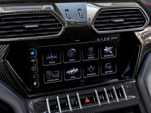 Used 2023 Lamborghini Urus Performante image 30