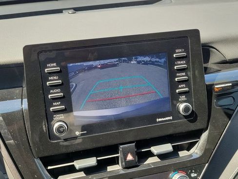Used 2022 Toyota Camry SE FWD image 26