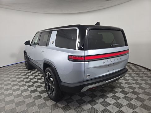 Used 2025 Rivian R1S Adventure AWD/4WD image 3