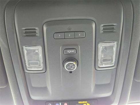 Used 2021 Chevrolet Tahoe LT image 15