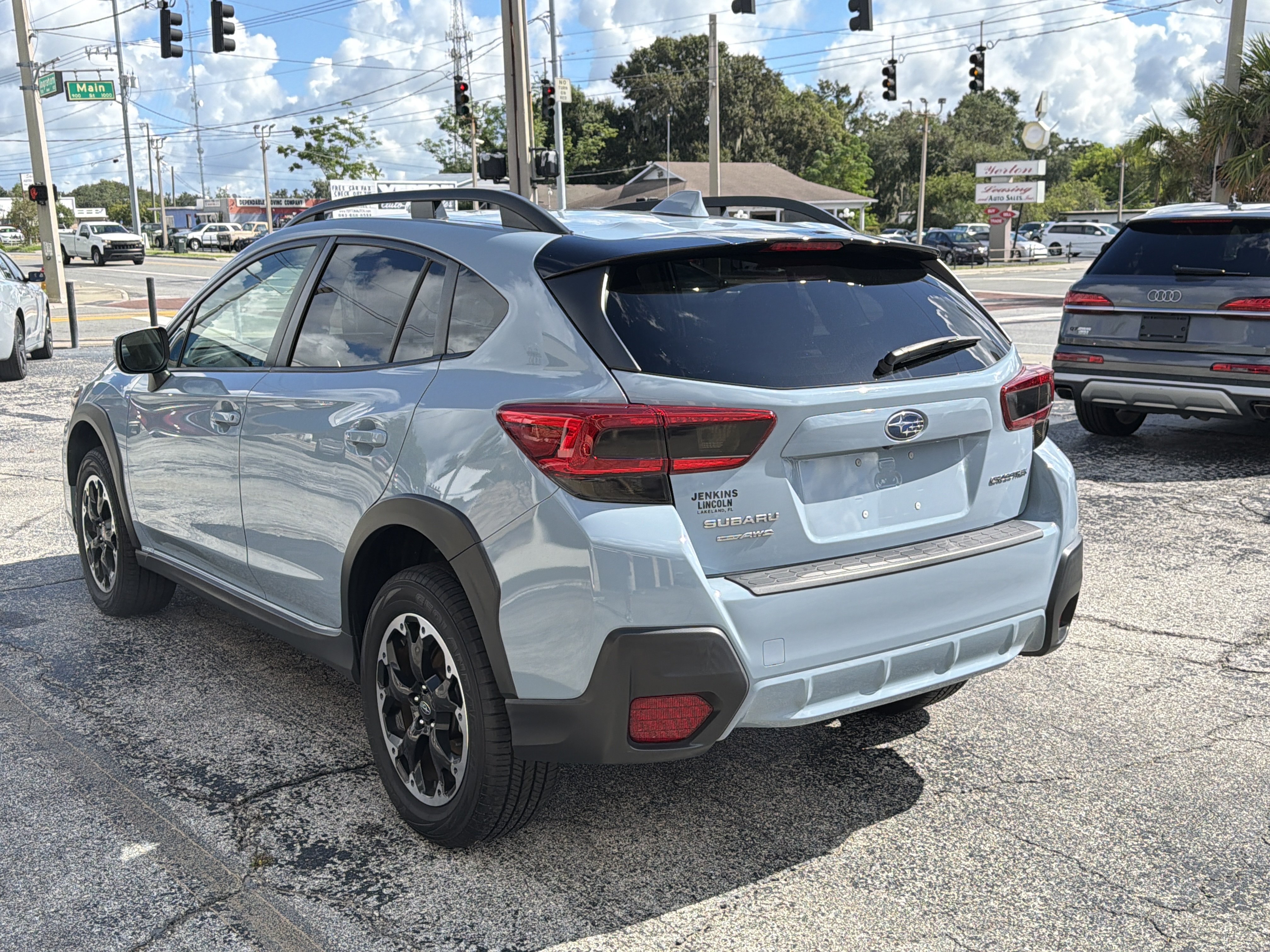 Used 2022 Subaru Crosstrek 2.0i Premium w/ Moonroof Package AWD/4WD image 6