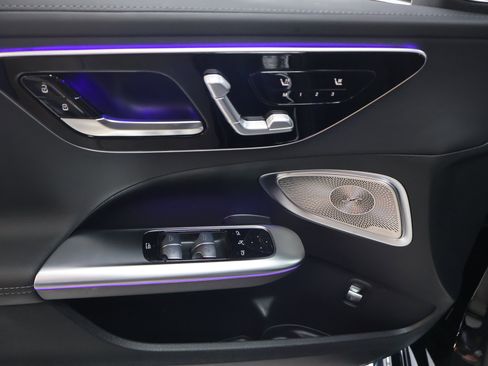 Certified 2025 Mercedes-Benz C 300 Sedan image 14