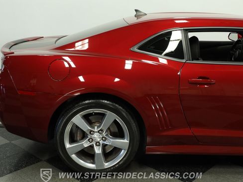 Used 2010 Chevrolet Camaro SS w/ RS Package image 27