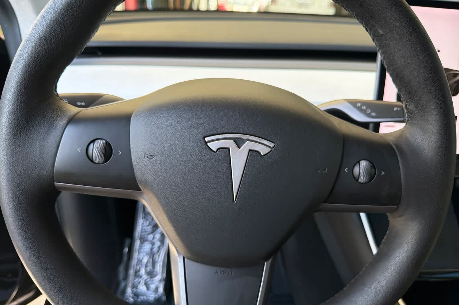 Used 2021 Tesla Model Y 2WD image 25