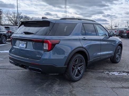 New 2026 Ford Explorer ST-Line w/ ST-Line Street Pack image 6