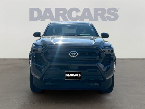 Used 2025 Toyota Tacoma SR w/ SR Upgrade Package AWD/4WD image 2
