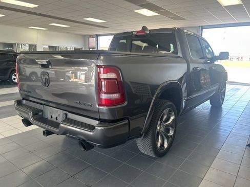 Used 2020 RAM 1500 Limited w/ Body Color Bumper Group image 7