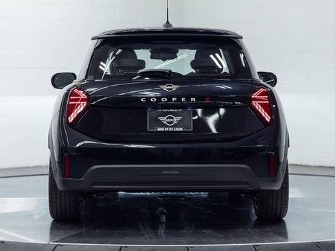 New 2026 MINI Cooper S FWD image 7
