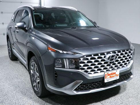 Used 2023 Hyundai Santa Fe Limited FWD image 5