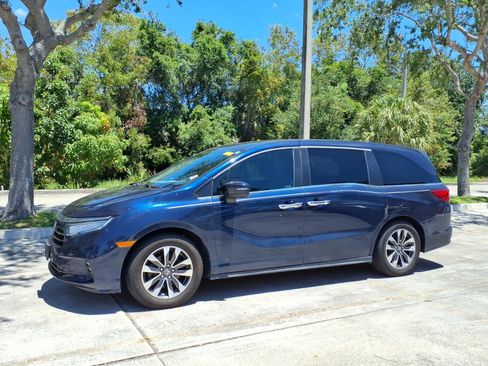 Used 2021 Honda Odyssey EX-L image 5